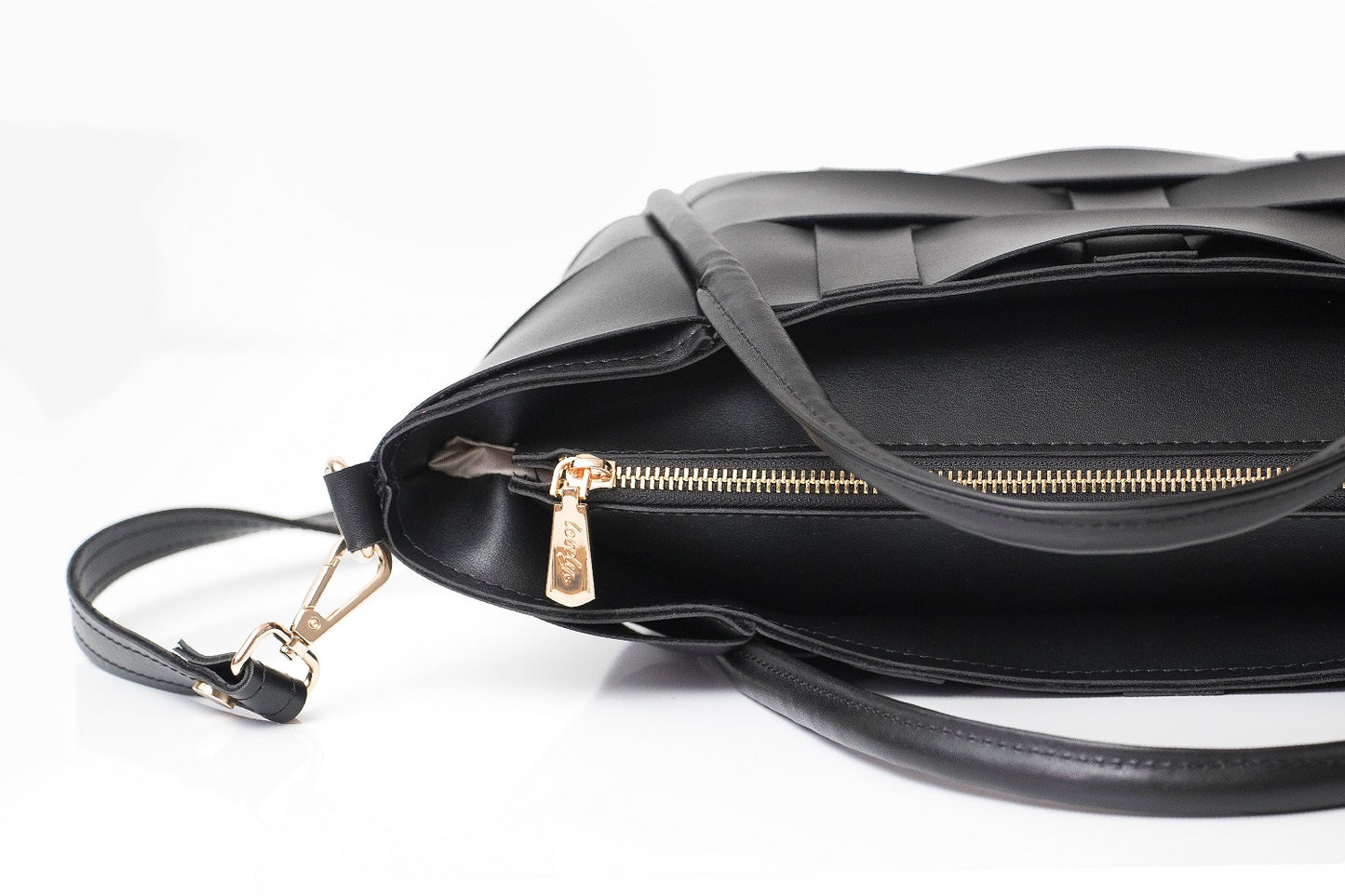 Elegant handbag for women - GIA - BLACK GOLD